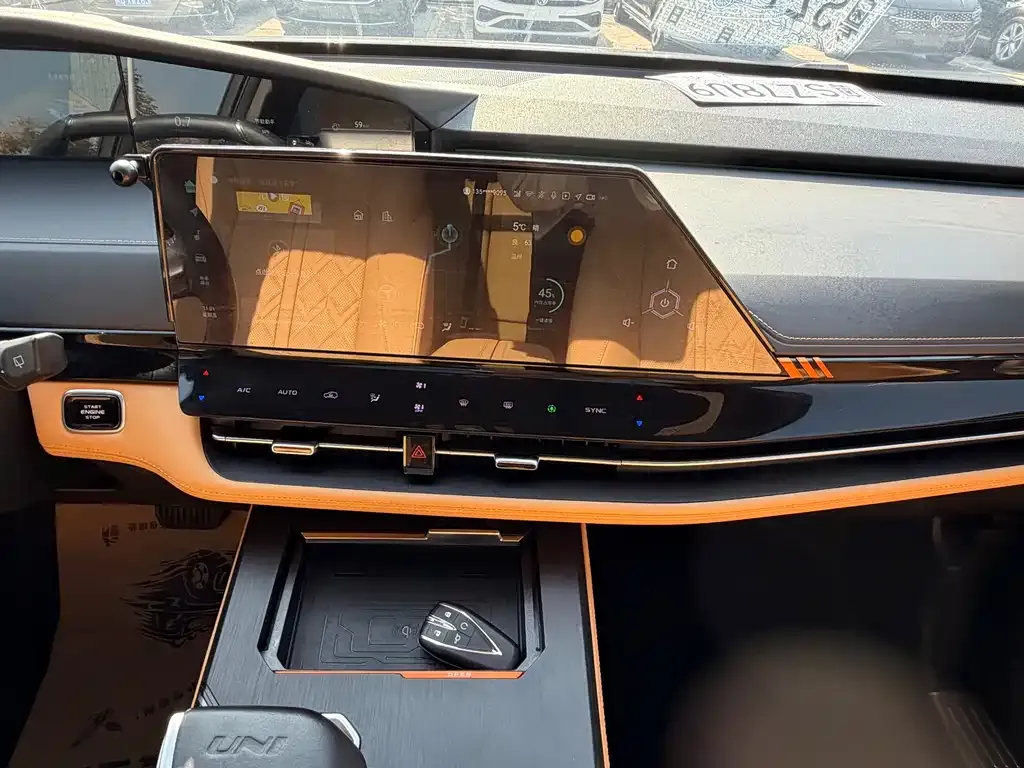Changan UNI-K 2022 из CN, фото 3