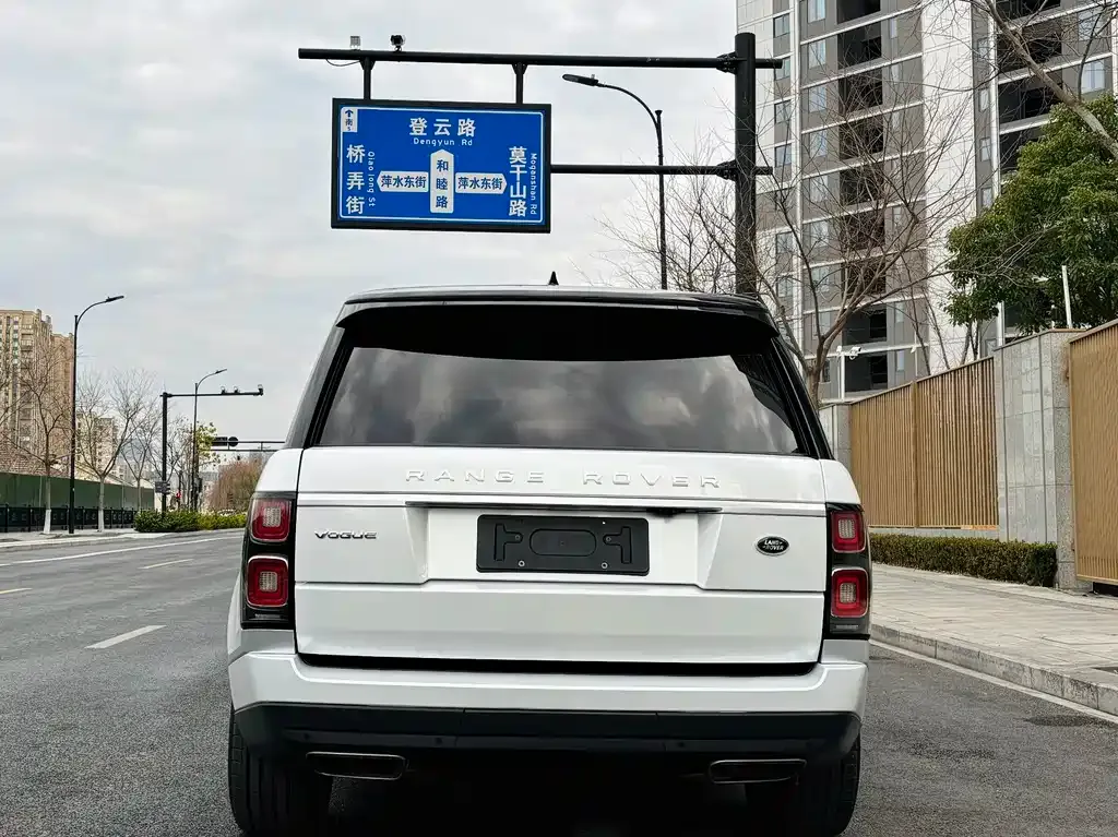Land Rover Range Rover — фото 10