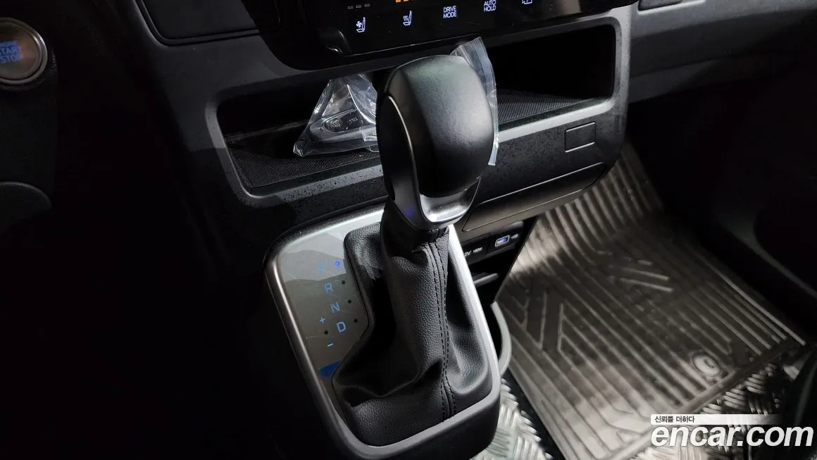 Hyundai Staria — фото 9