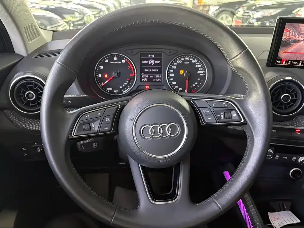 Audi Q2L 2021 из CN, фото 8