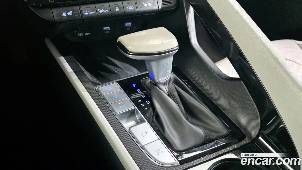 Hyundai AVANTE — фото 9