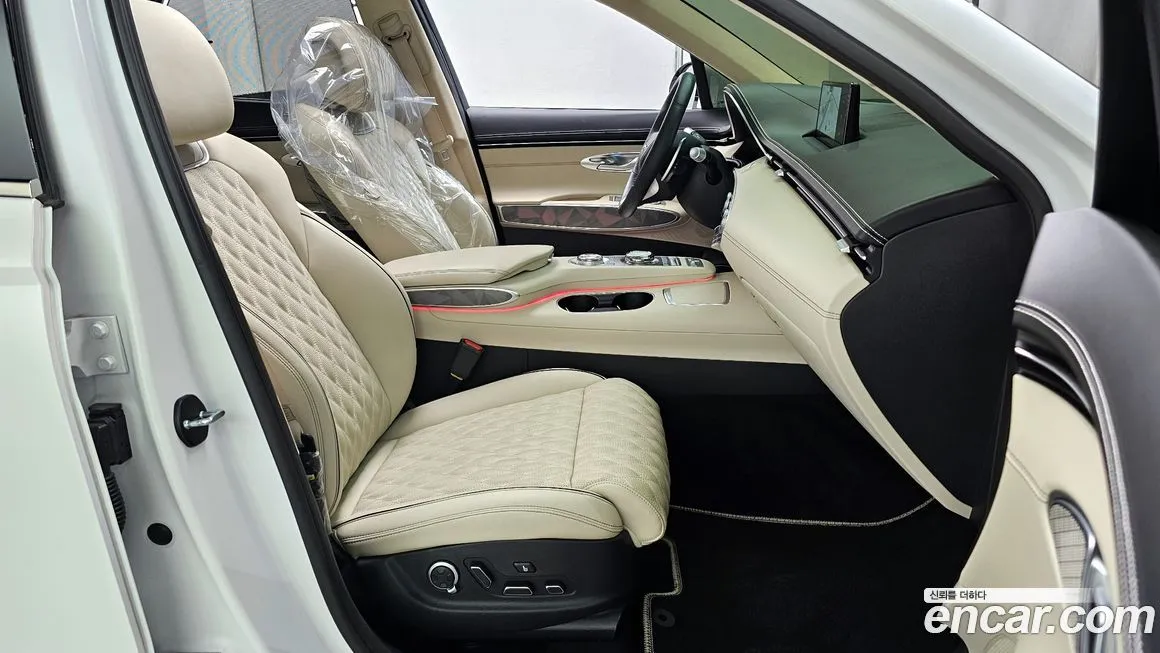 Genesis GV70 — фото 10