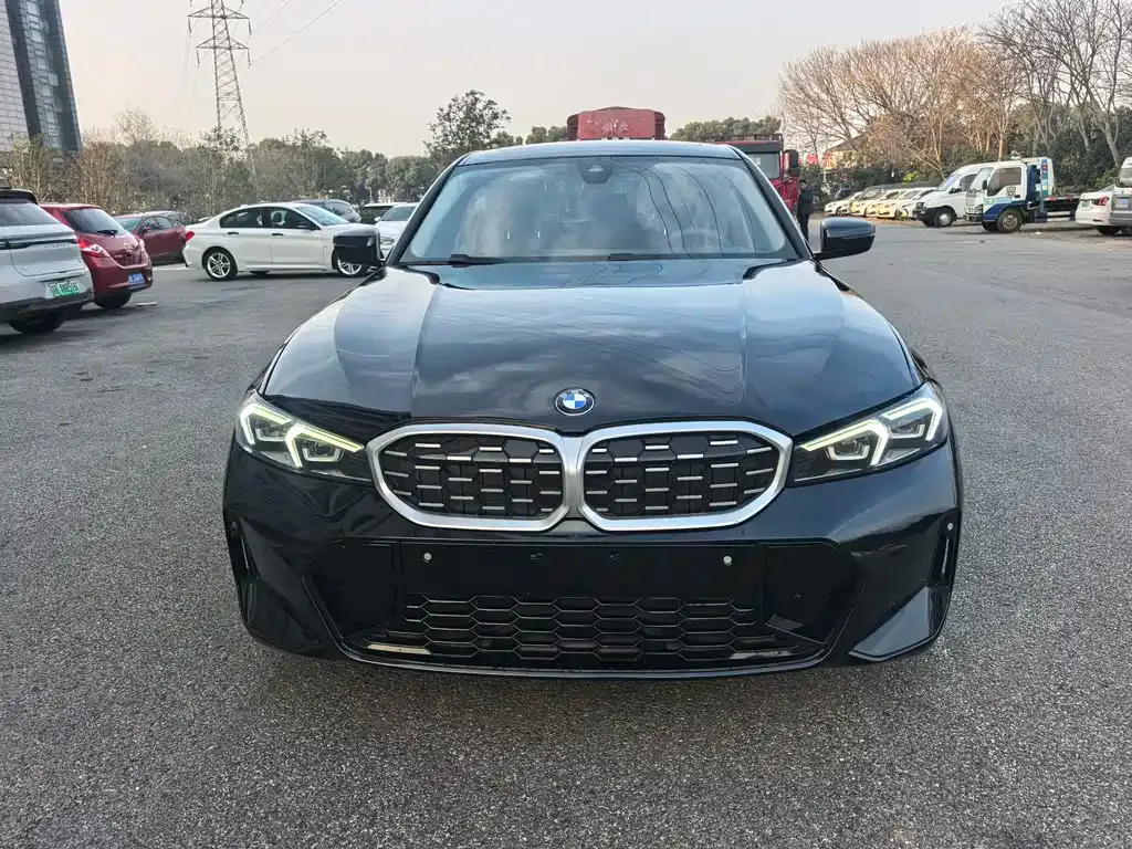 BMW 3 Series 2023 из CN, фото 7