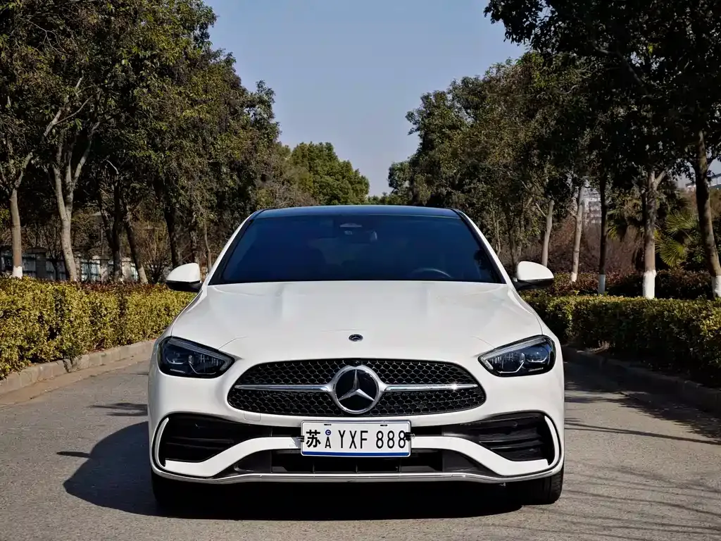 Mercedes-Benz C-Class — фото 10