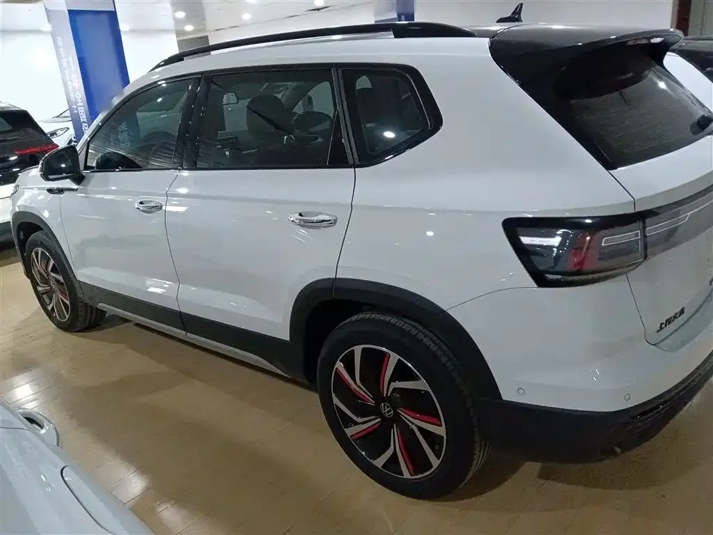 Volkswagen Tharu 2024 из CN, фото 5