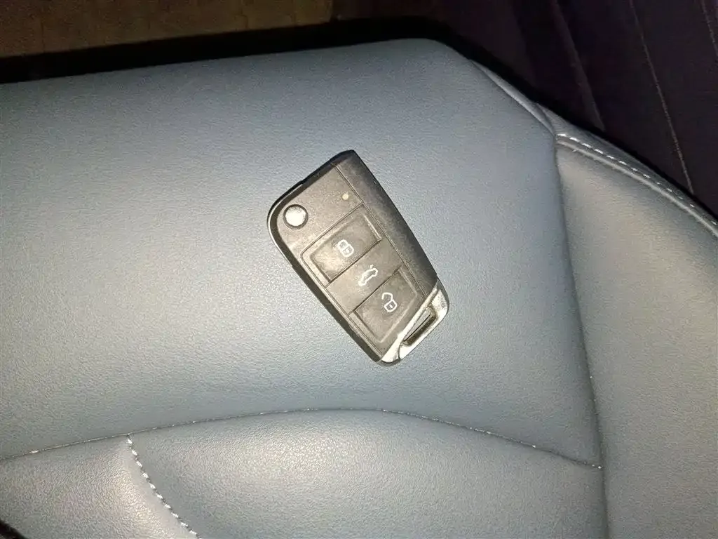 Volkswagen Tharu 2024 из CN, фото 9