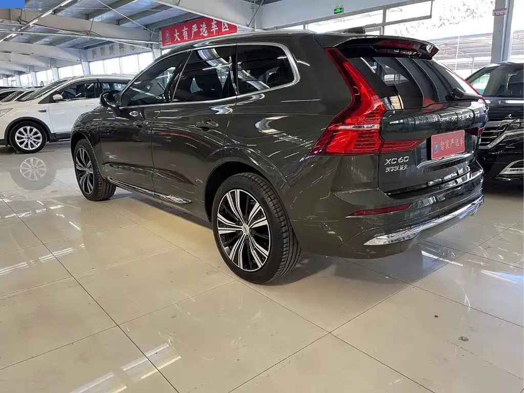 Volvo XC60 PHEV 2022 из CN, фото 7