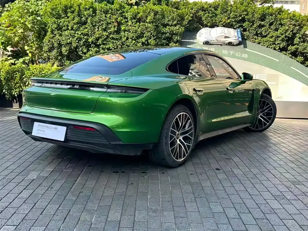 Porsche Taycan 2021 из CN, фото 3