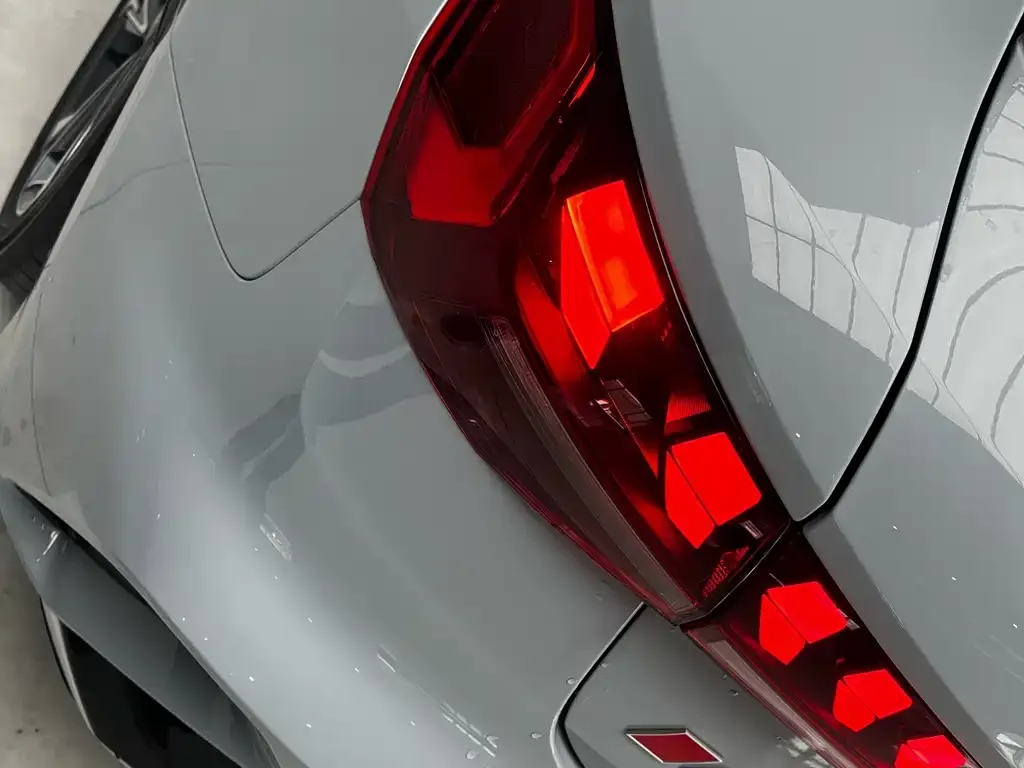 Audi A3 2024 из CN, фото 2