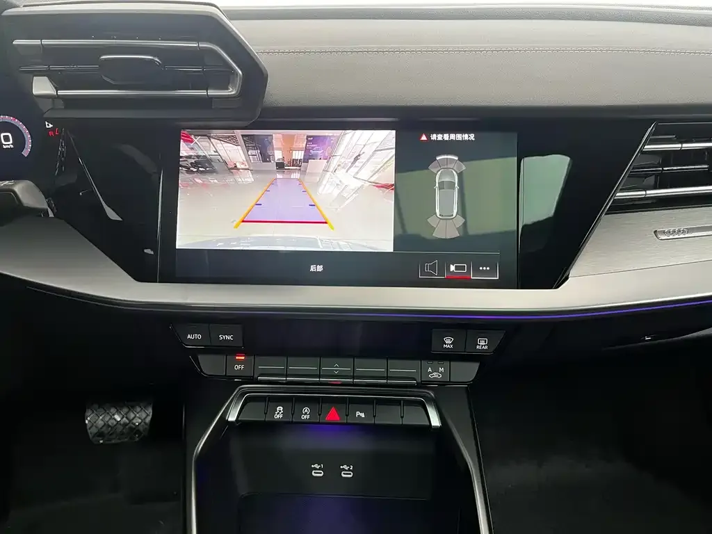 Audi A3 2024 из CN, фото 8