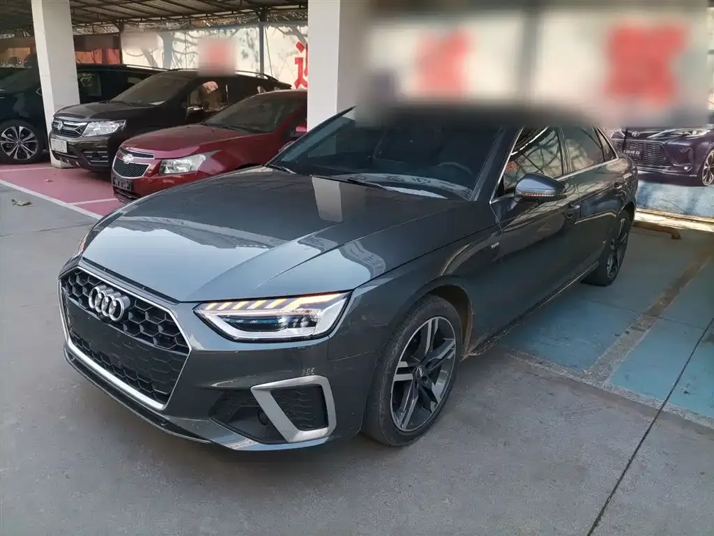 Audi A4L 2021 из CN, фото 7