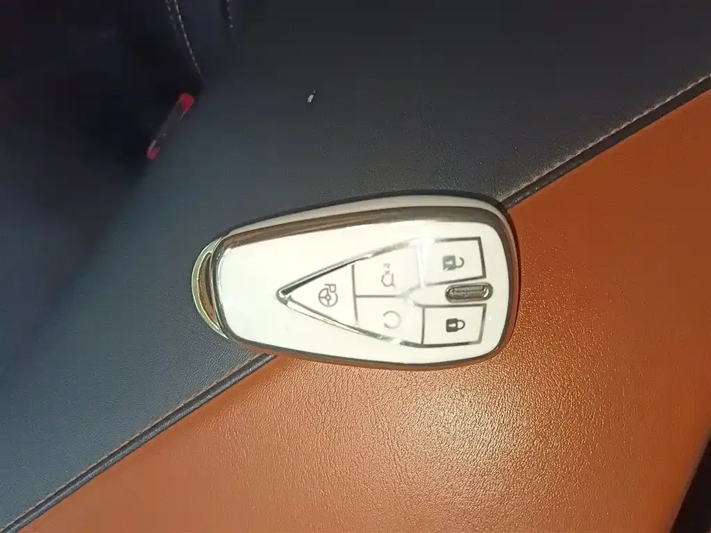 Changan UNI-V 2022 из CN, фото 2