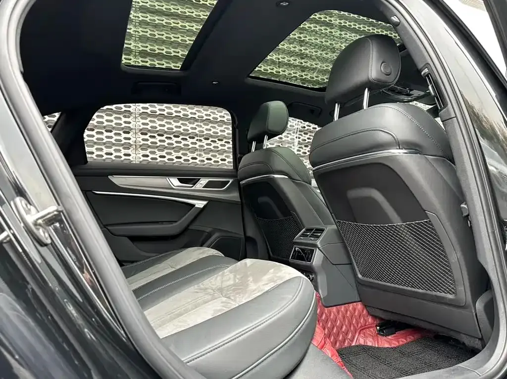Audi A6L 2024 из CN, фото 4