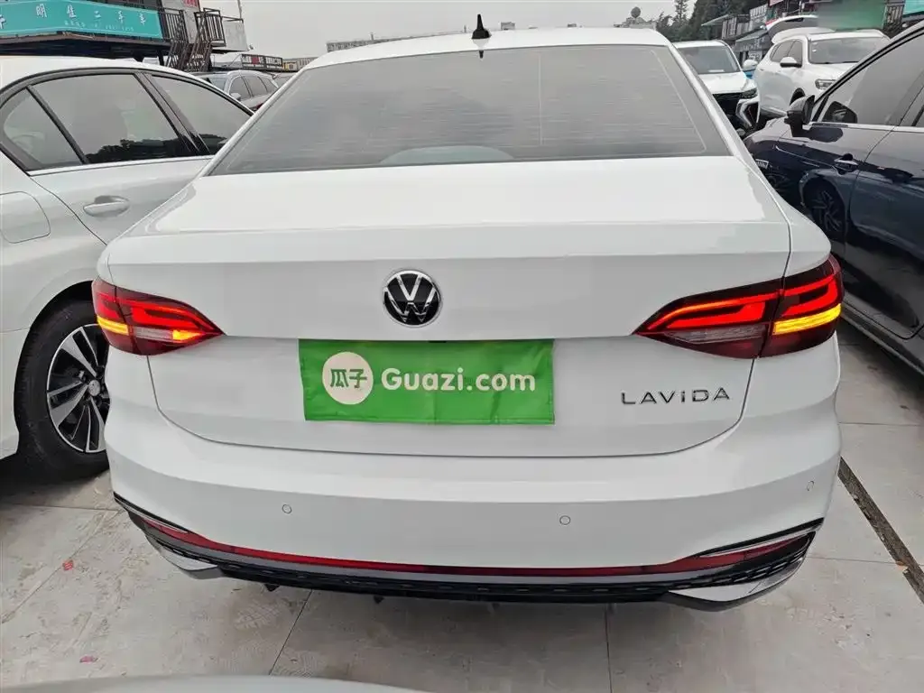 Volkswagen Lavida 2023 из CN, фото 7