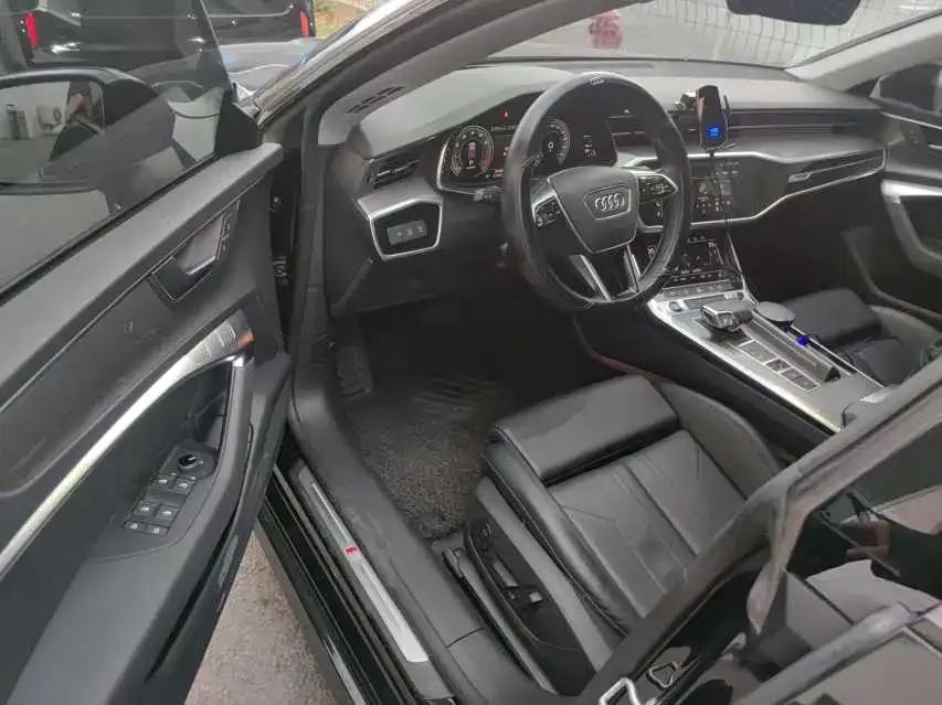 Audi A7 2022 из CN, фото 5