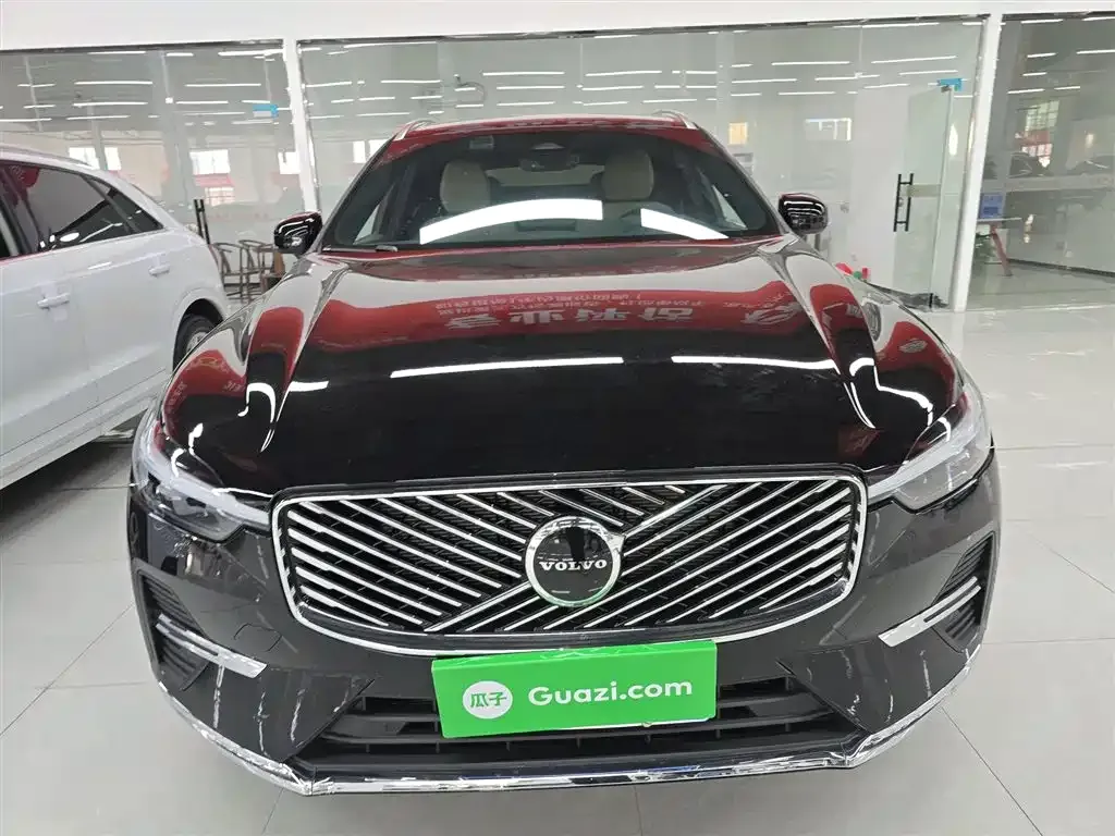 Volvo XC60 2025 из CN, фото 4