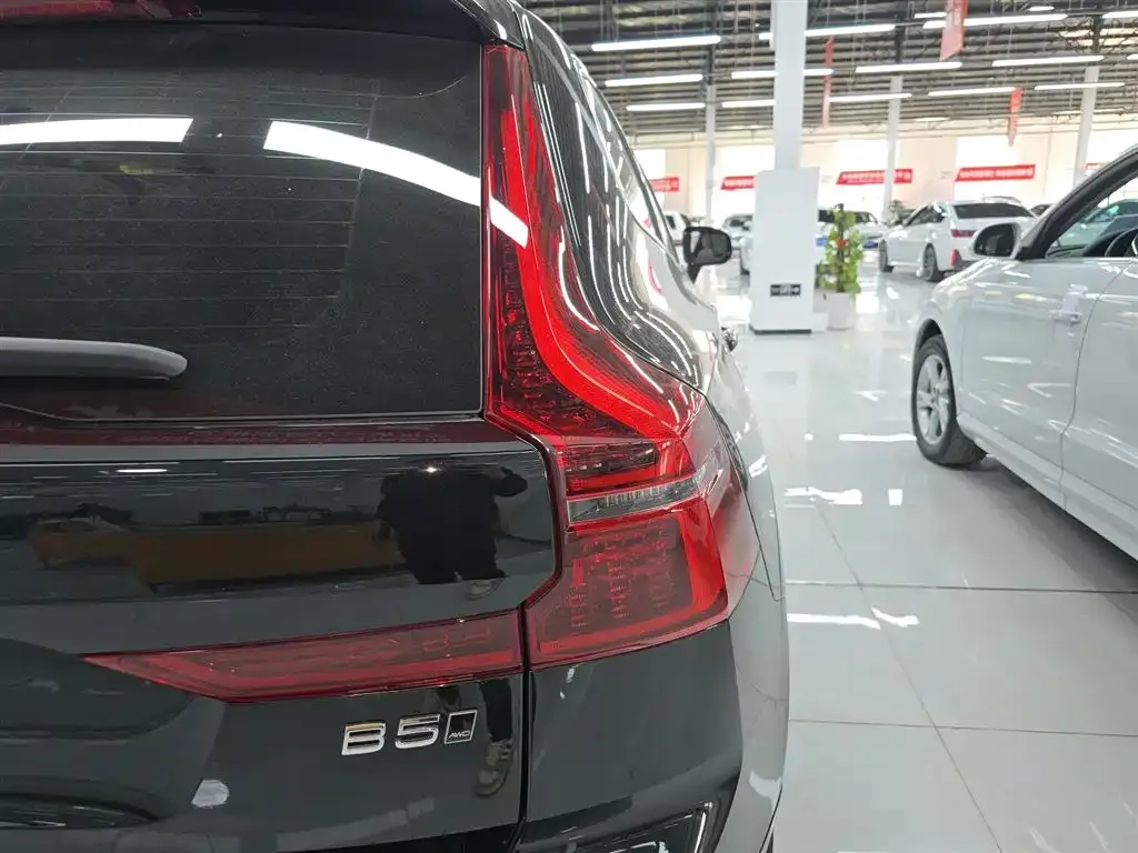 Volvo XC60 2025 из CN, фото 5