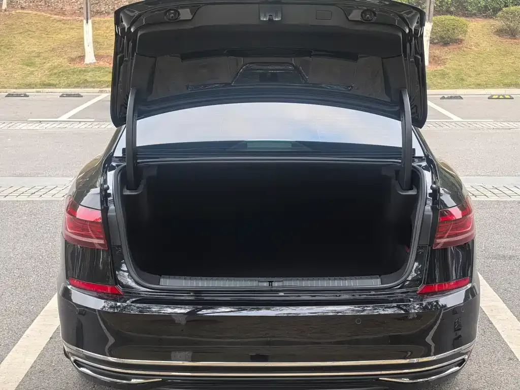 Volkswagen Passat 2022 из CN, фото 5