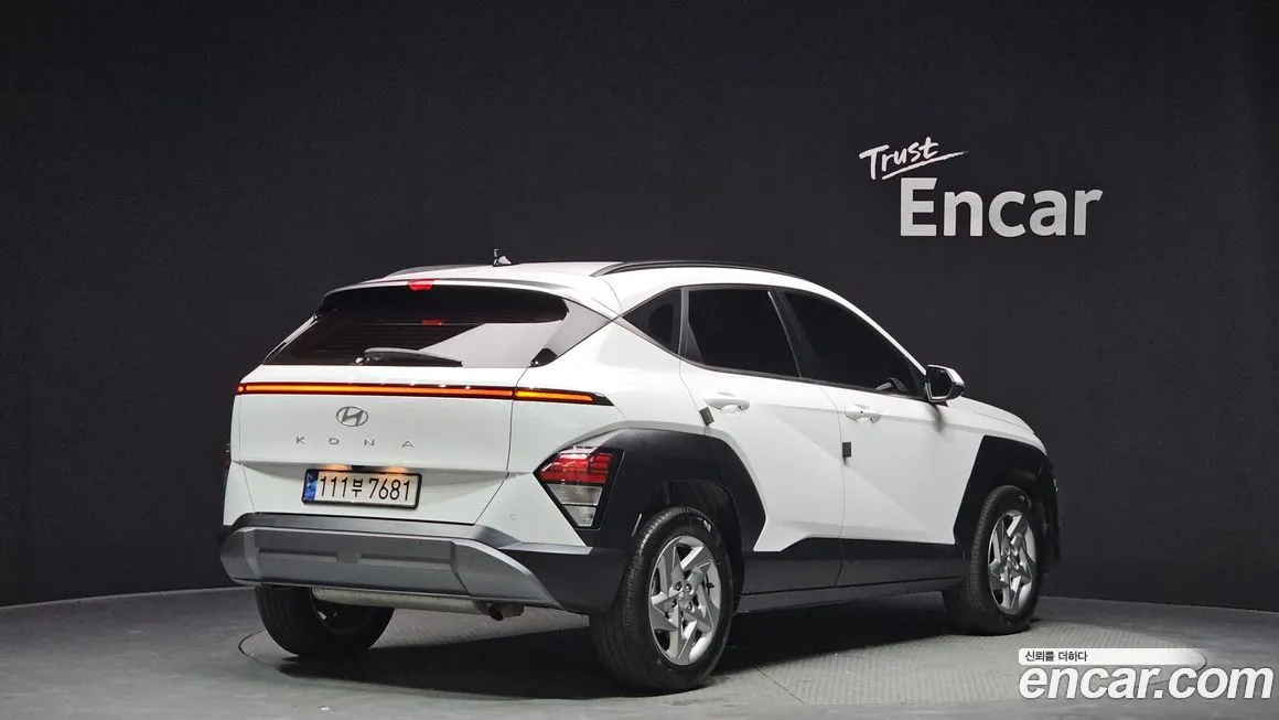 Hyundai Kona 2023 из KR, фото 3