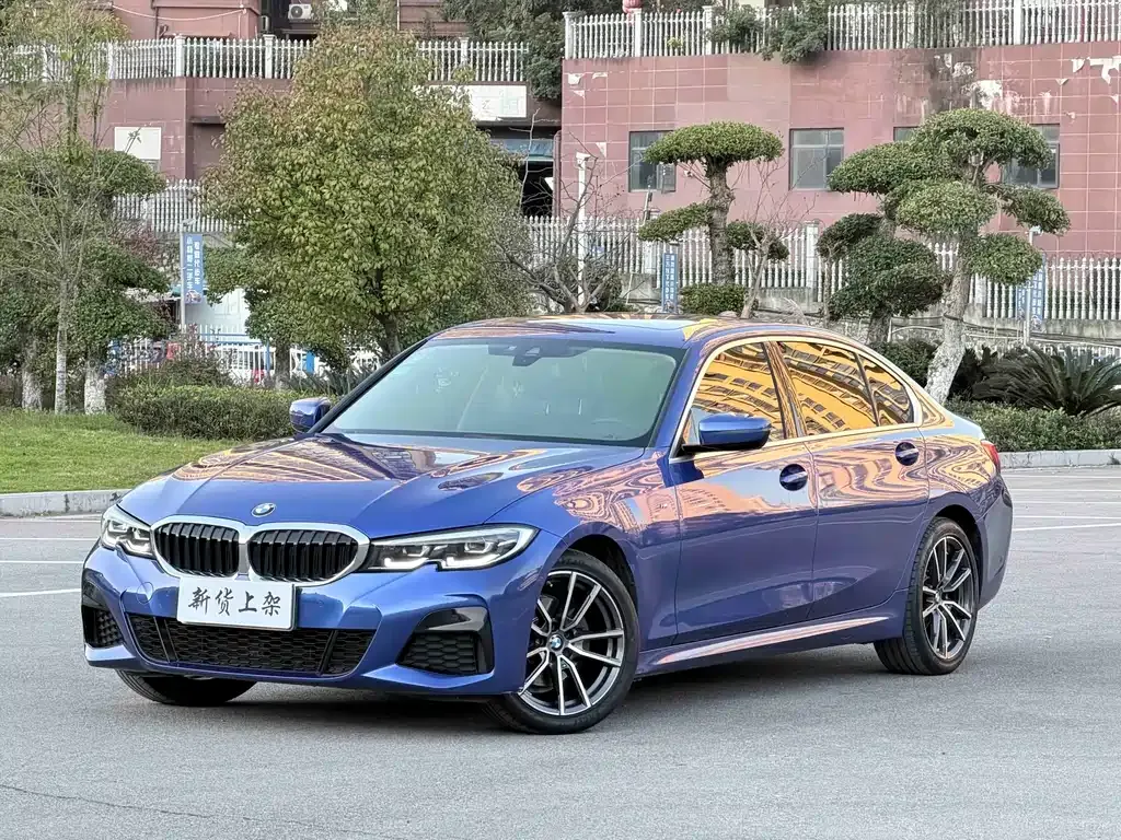 BMW 3 Series 2021 из CN, фото 1