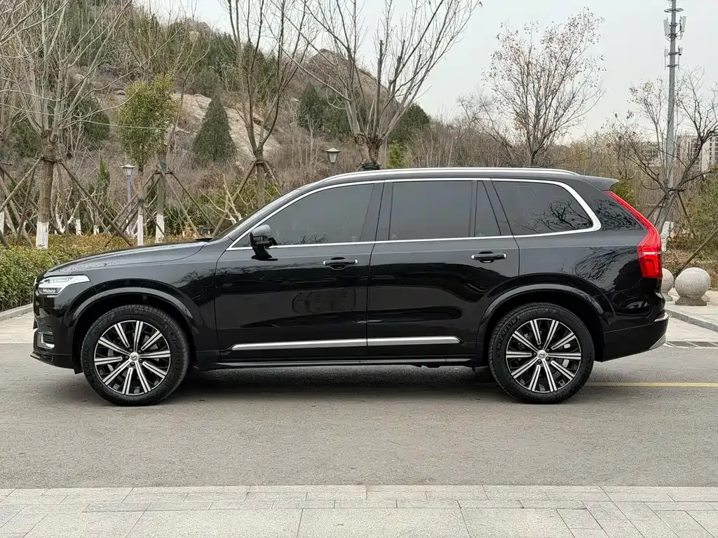 Volvo XC90 2022 из CN, фото 8