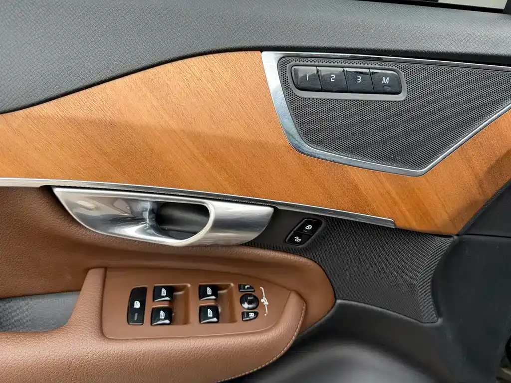Volvo XC90 2022 из CN, фото 4