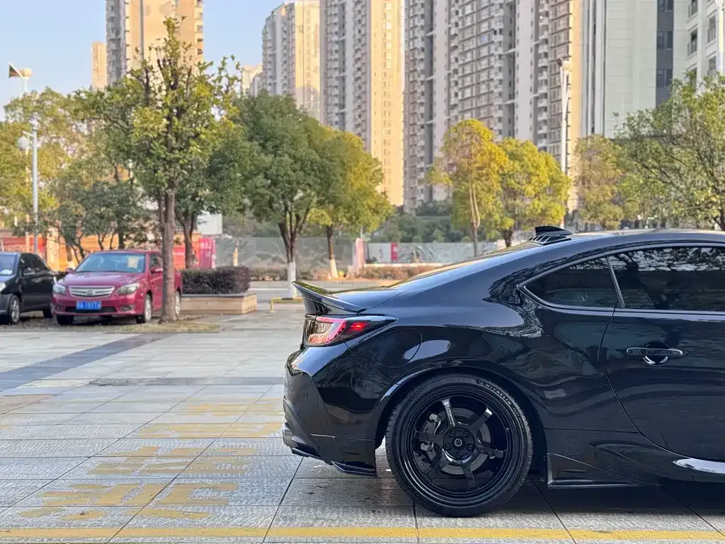 Subaru BRZ — фото 9