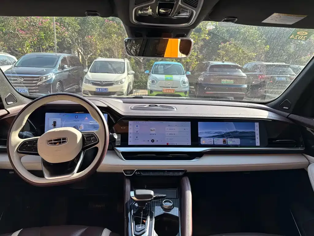 Geely Xingyue L 2022 из CN, фото 3