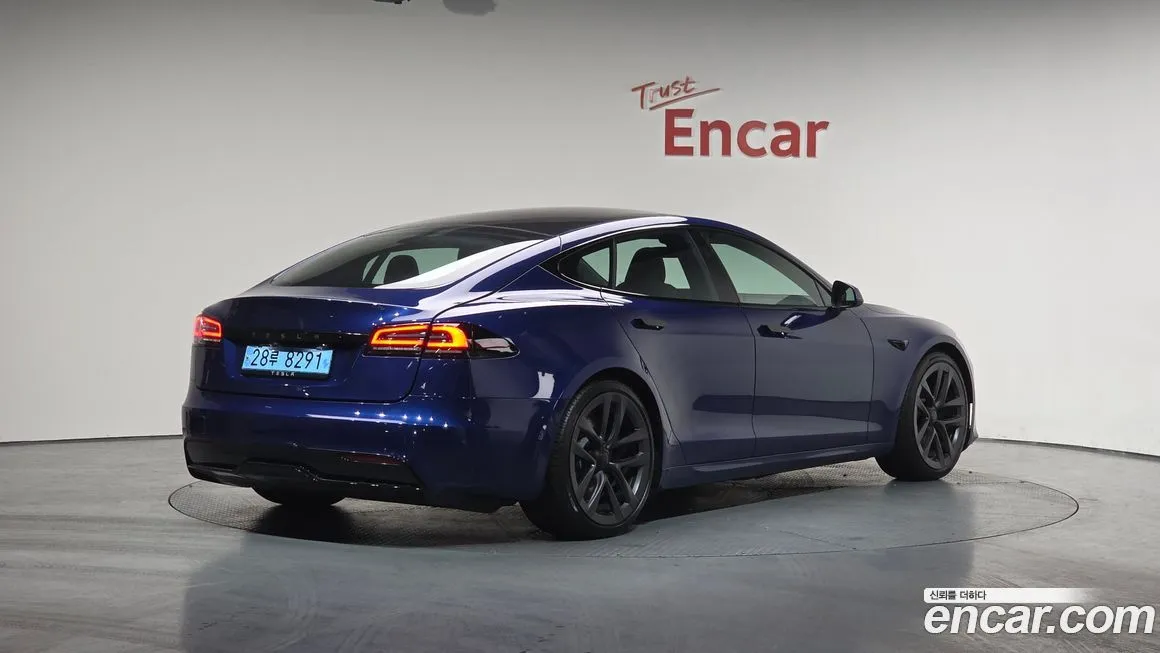Tesla Model S 2023 из KR, фото 2