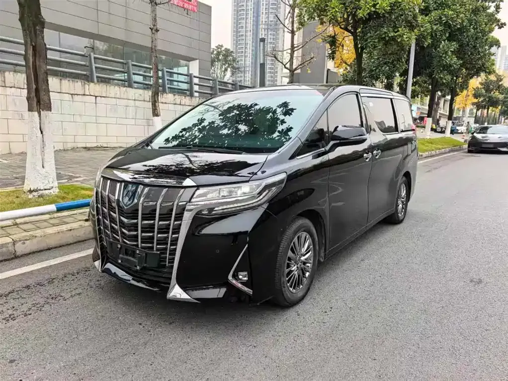Toyota Alphard 2022 из CN, фото 5
