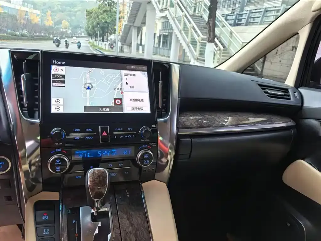 Toyota Alphard 2022 из CN, фото 7