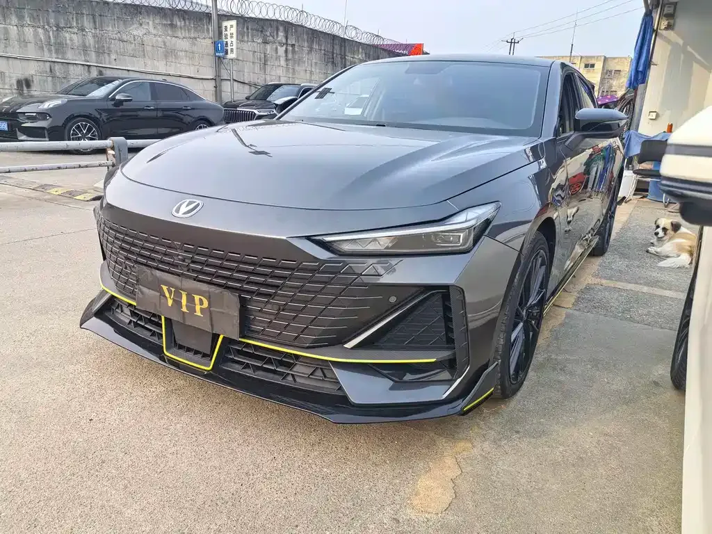 Changan UNI-V 2023 из CN, фото 1