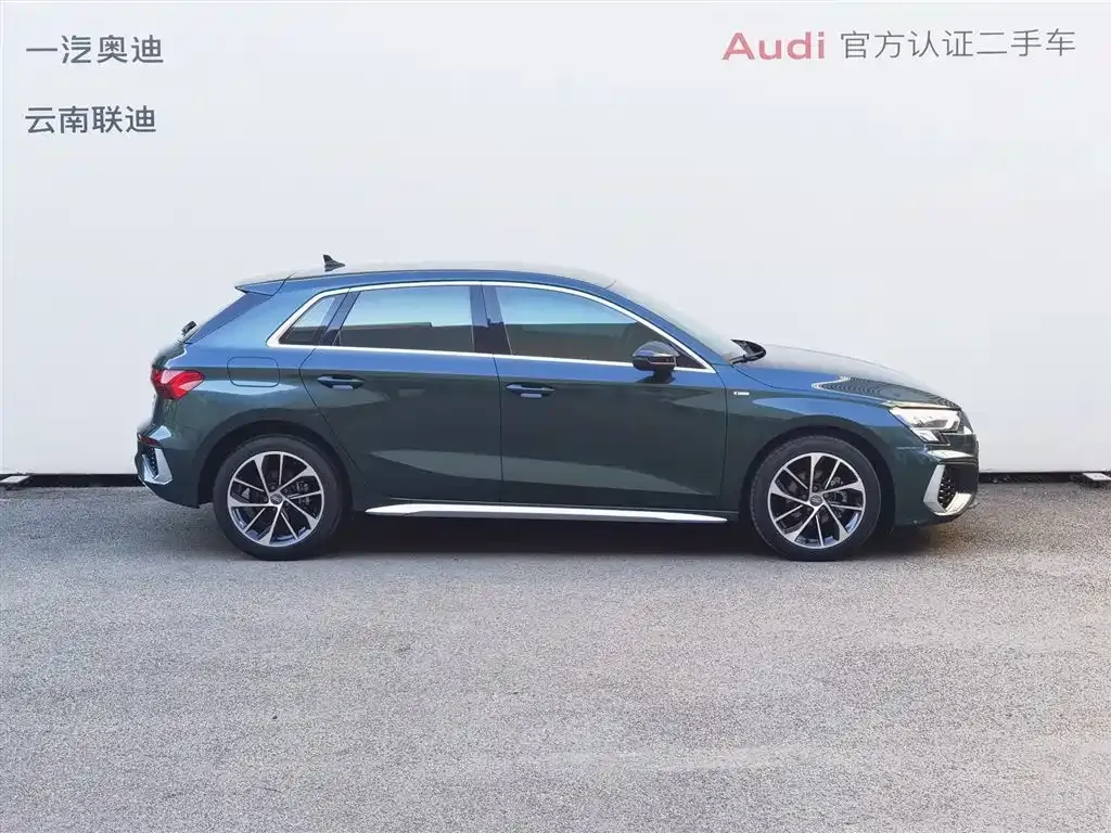 Audi A3 2022 из CN, фото 3