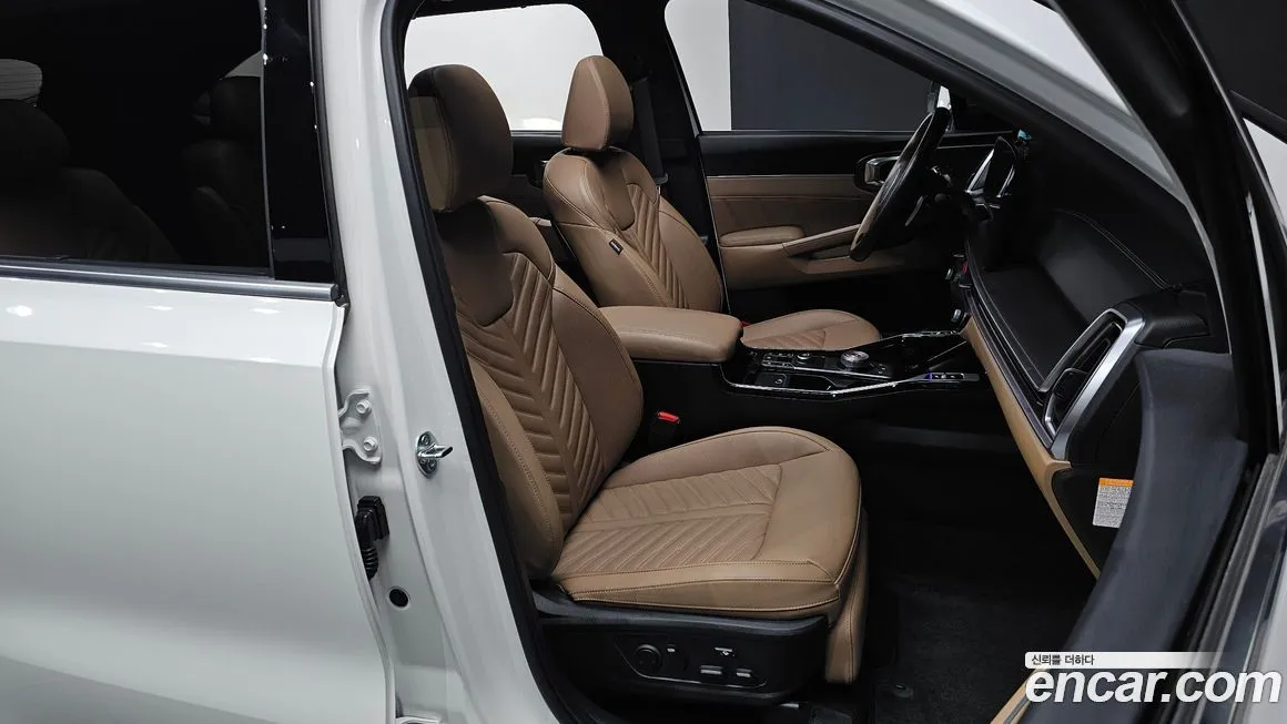Kia Sorento — фото 6
