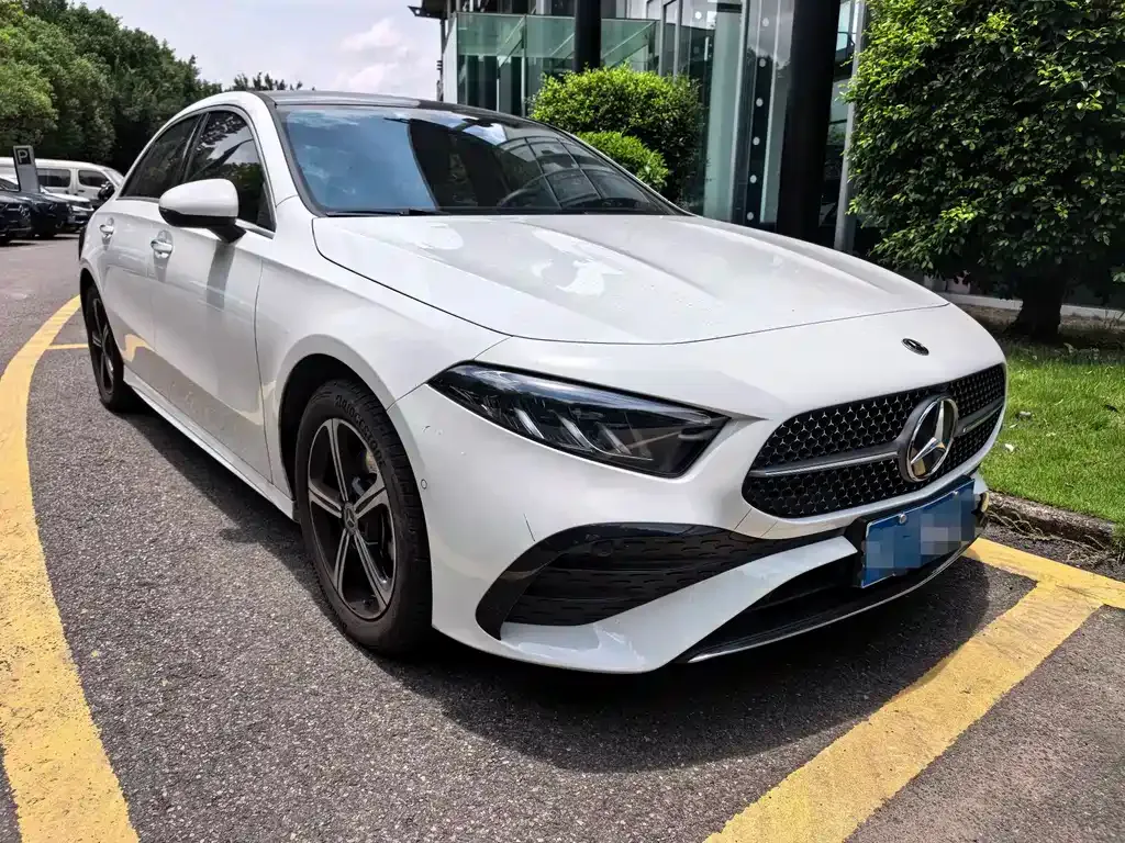 Mercedes-Benz A-Class — фото 4