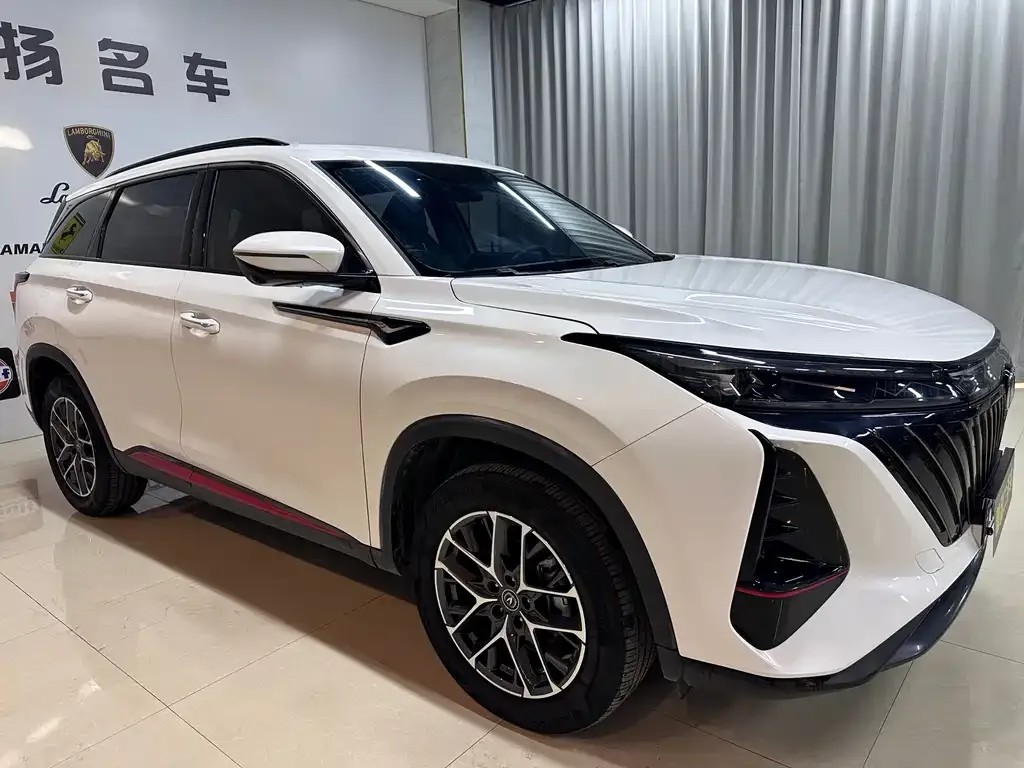 Changan CS75PLUS — фото 3