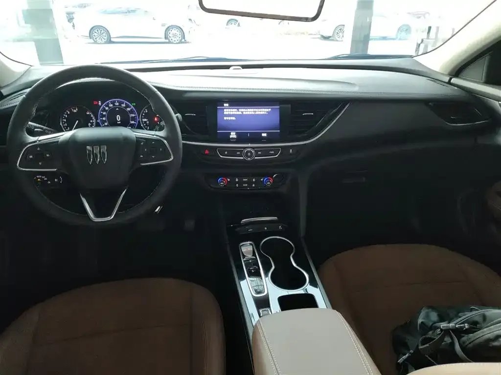 Buick Regal — фото 10