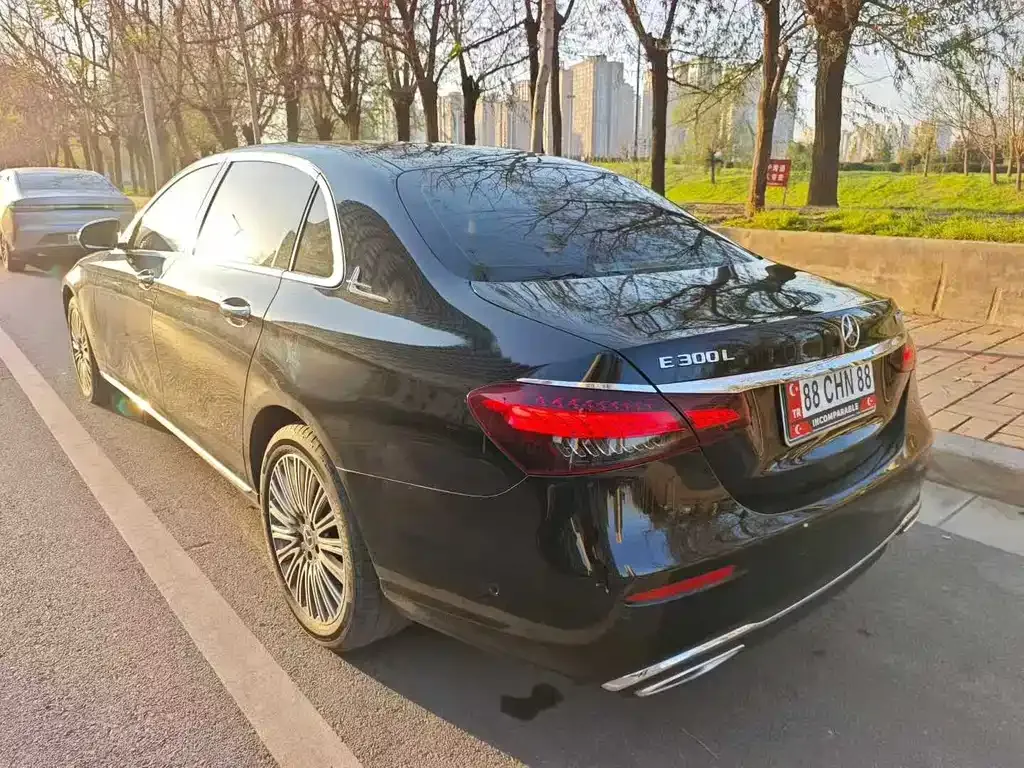 Mercedes-Benz E-Class 2023 из CN, фото 5