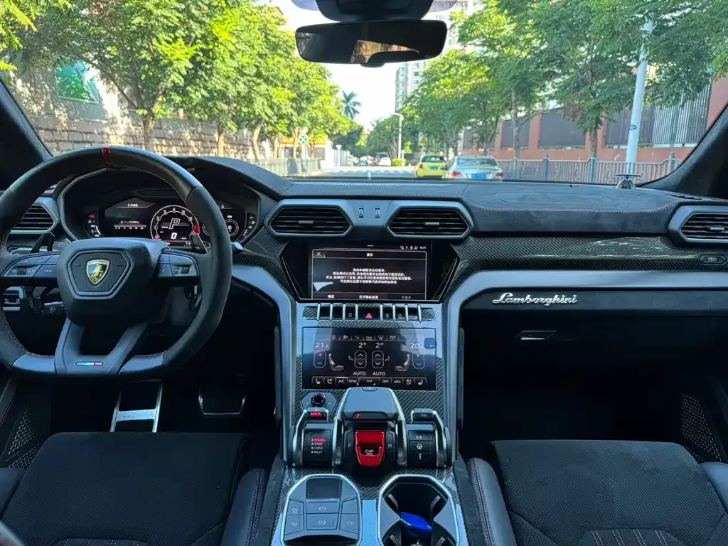 Lamborghini Urus 2024 из CN, фото 7