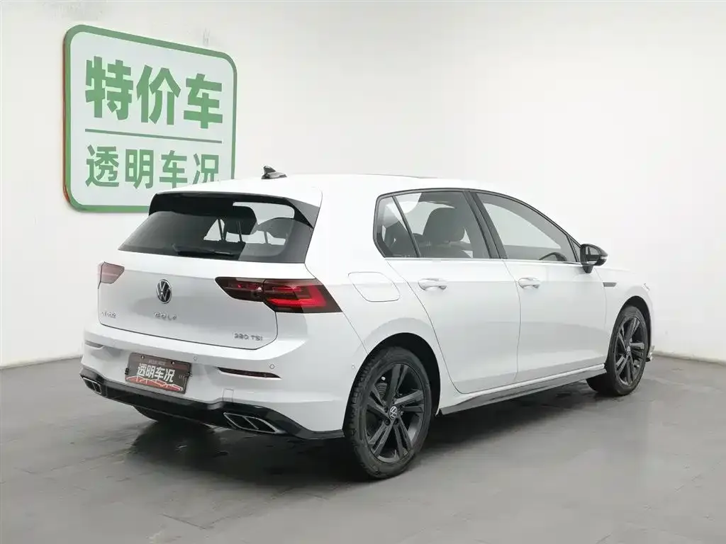 Volkswagen Golf 2022 из CN, фото 8