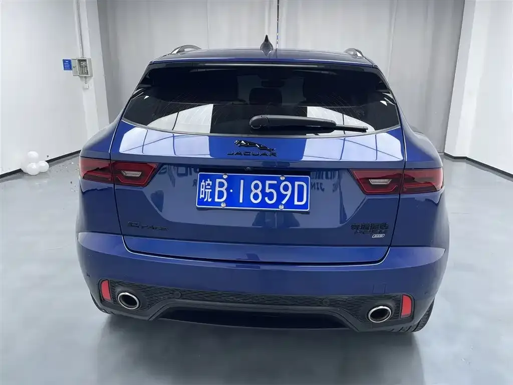 Jaguar E-PACE 2023 из CN, фото 3