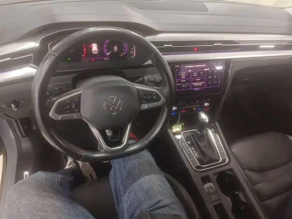 Volkswagen CC 2023 из CN, фото 8