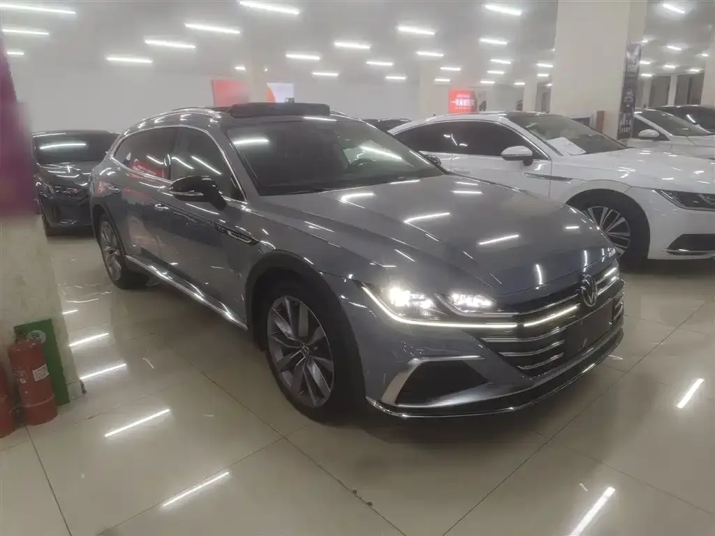 Volkswagen CC 2023 из CN, фото 10