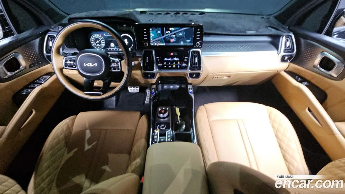 Kia Sorento — фото 8
