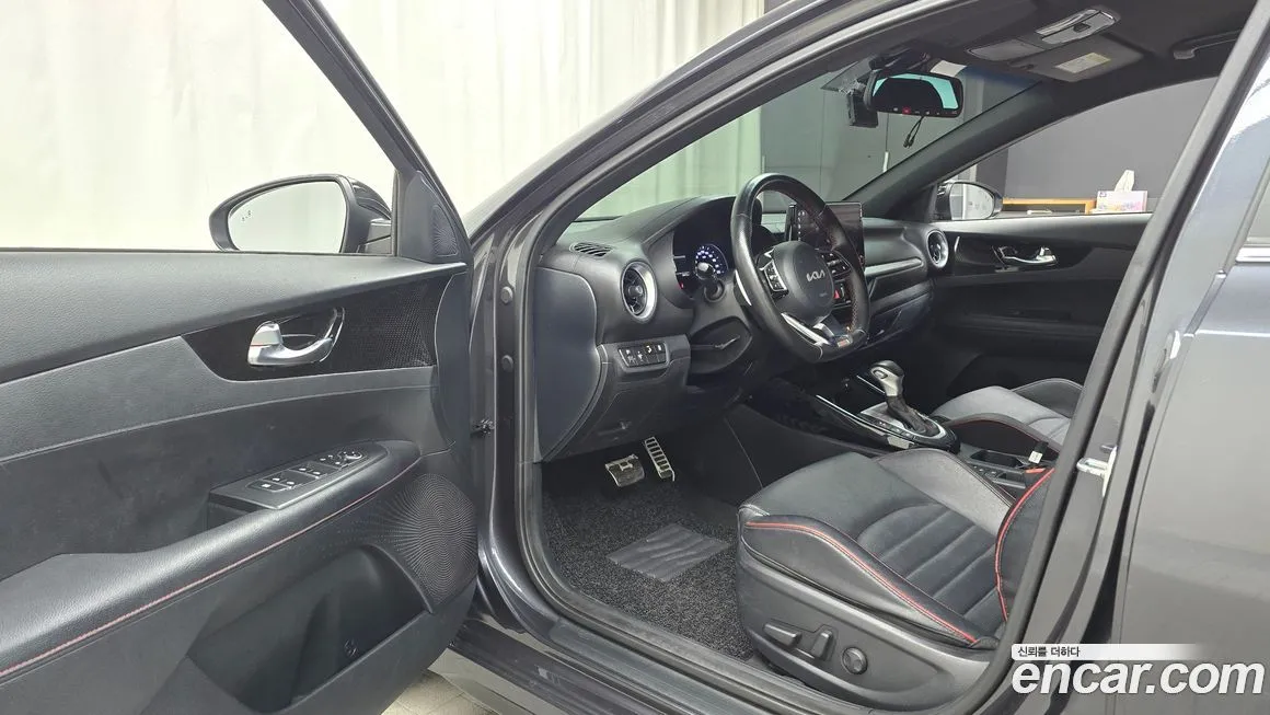 Kia K3 2023 из KR, фото 10