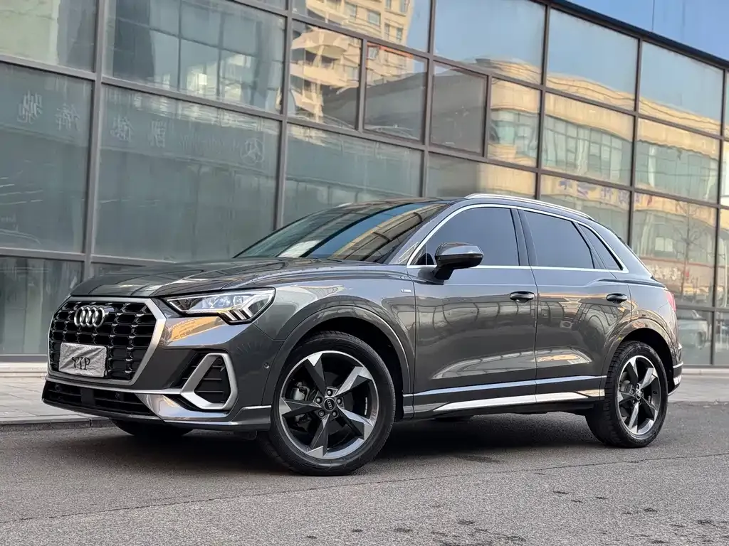 Audi Q3 2022 из CN, фото 1