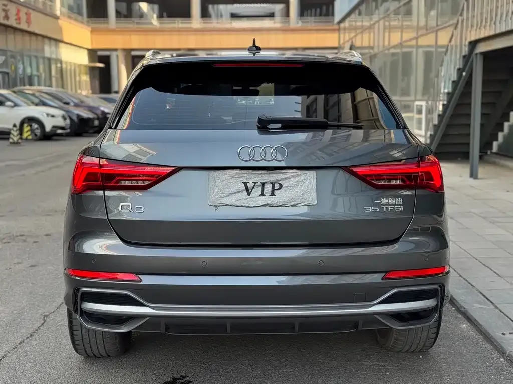 Audi Q3 2022 из CN, фото 2