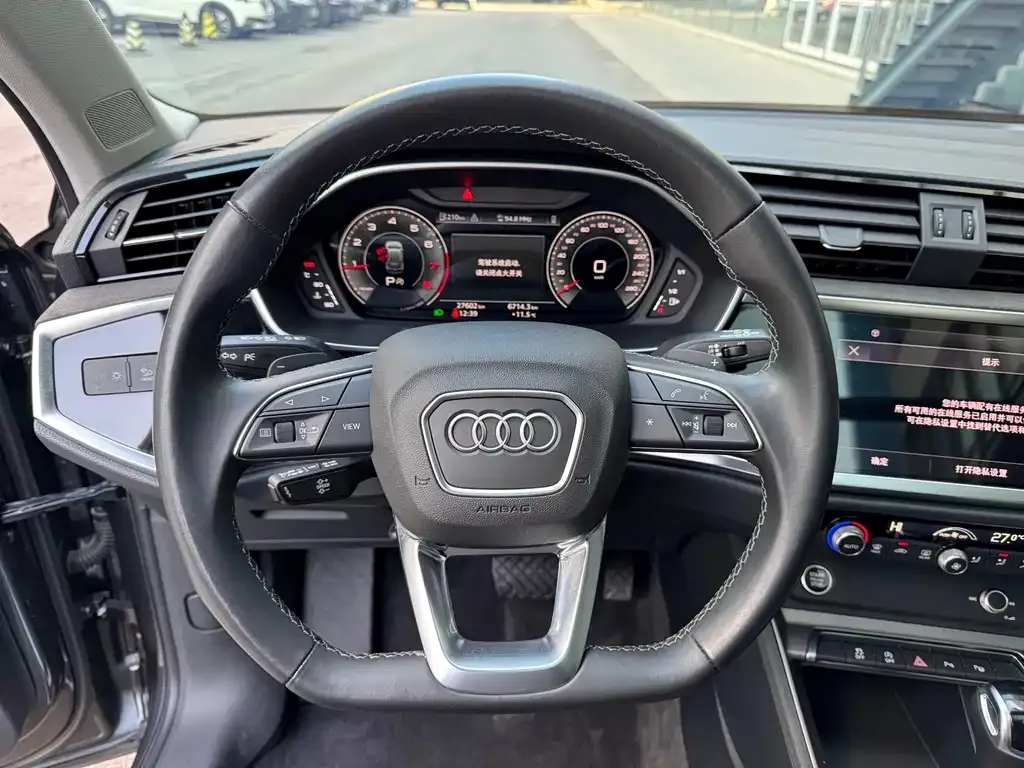 Audi Q3 2022 из CN, фото 4