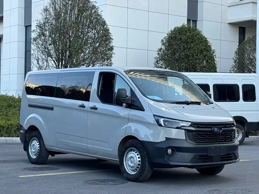 Ford Transit 2024 из CN, фото 10