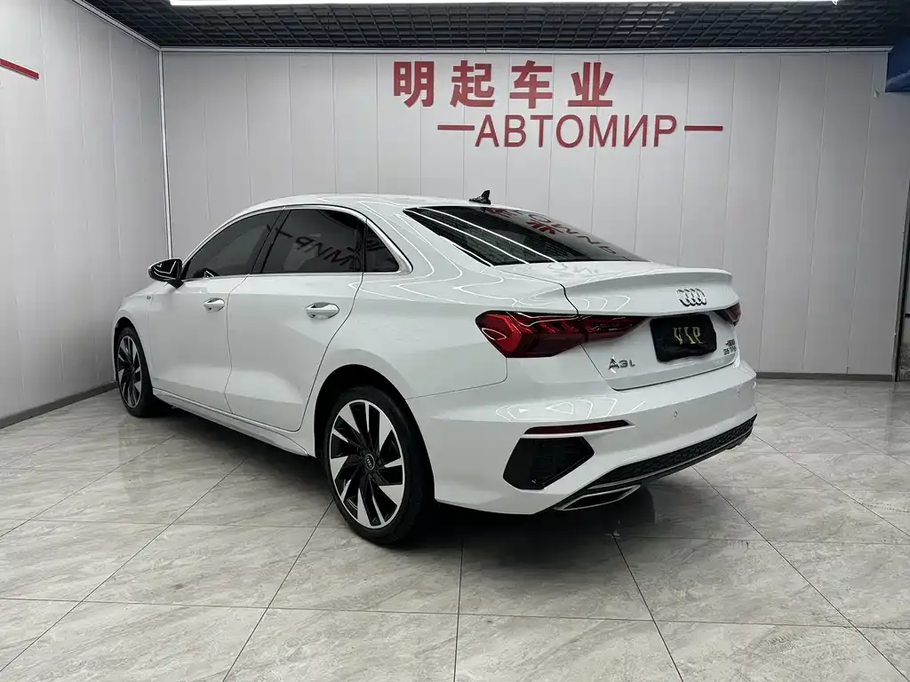 Audi A3 2022 из CN, фото 6